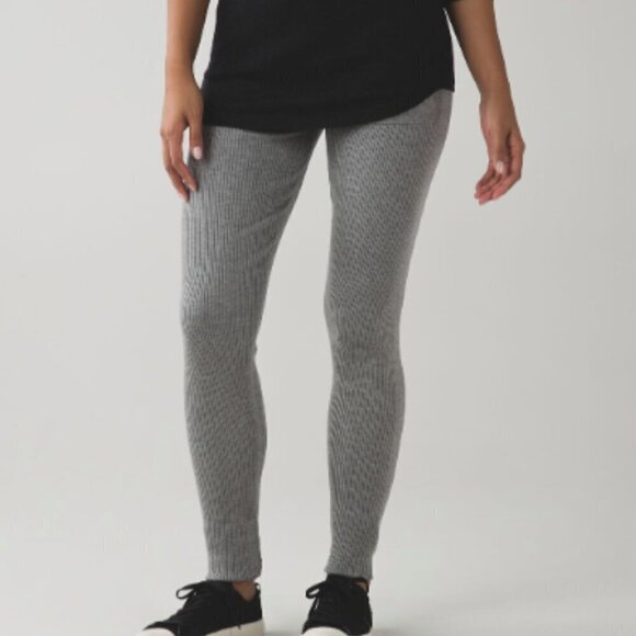 Lululemon Find Your Mantra Pant in Heathered Grey sz 6 - Picture 1 of 8